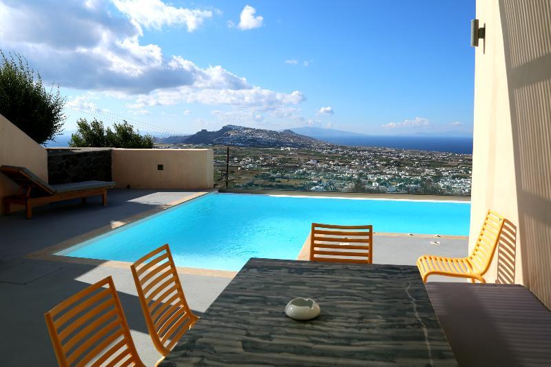 North Santorini A Luxury Spa Hotel Pýrgos Exterior foto